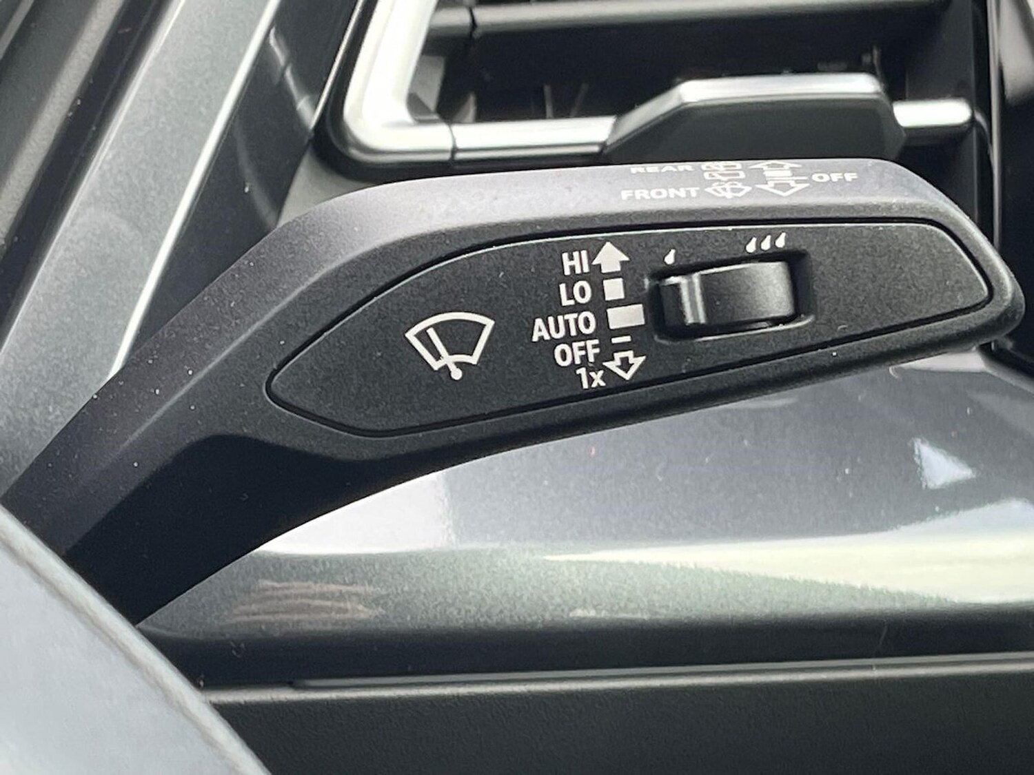 Used Audi Q4 e-tron 2025 for sale - 76541793: Photo 29