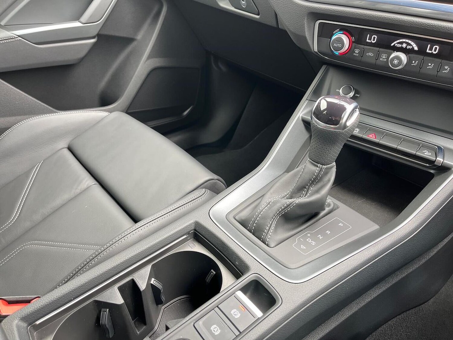 Used Audi Q3 2025 for sale - 76026150: Photo 13