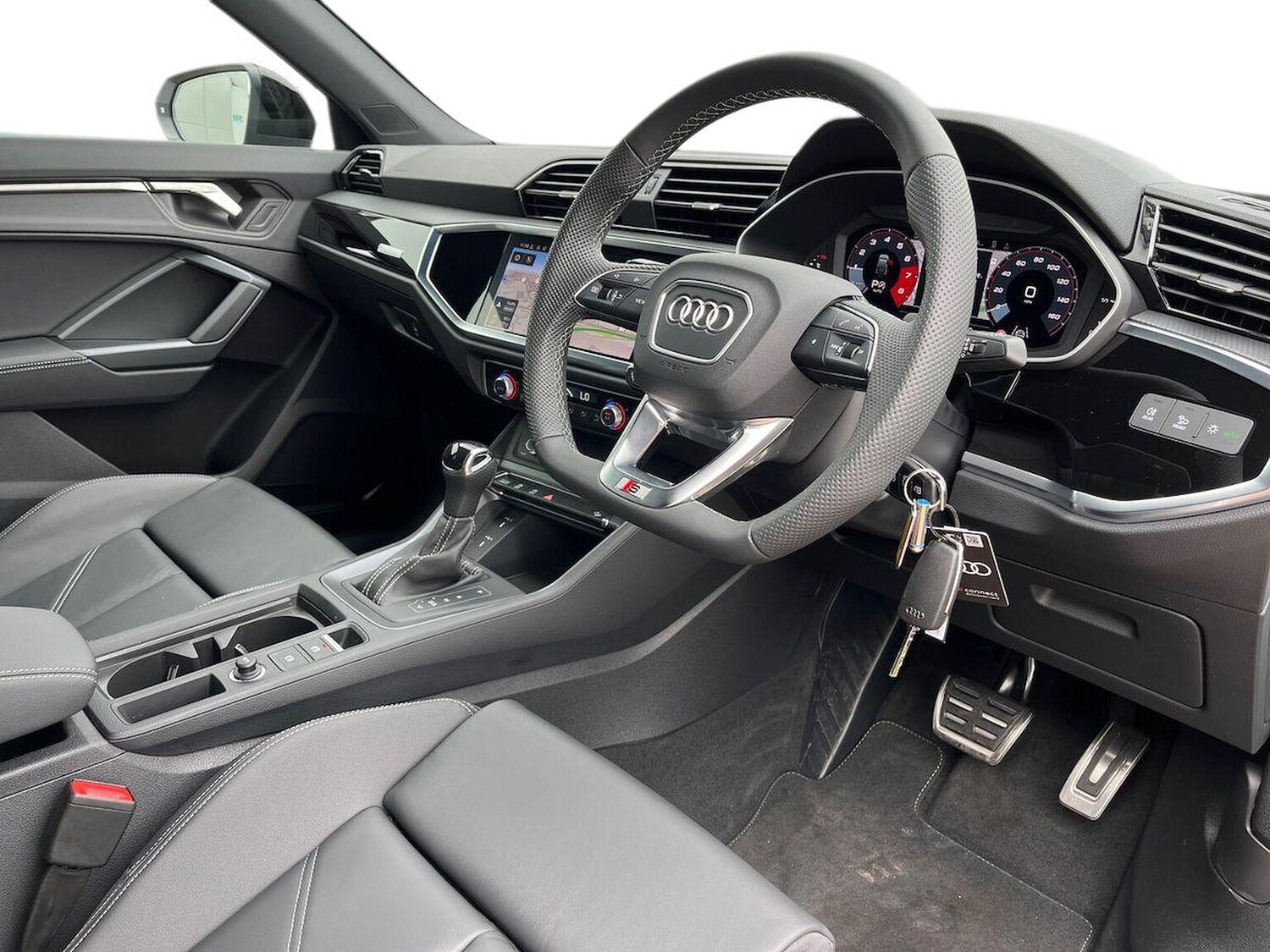 Used Audi Q3 2025 for sale - 76026150: Photo 15