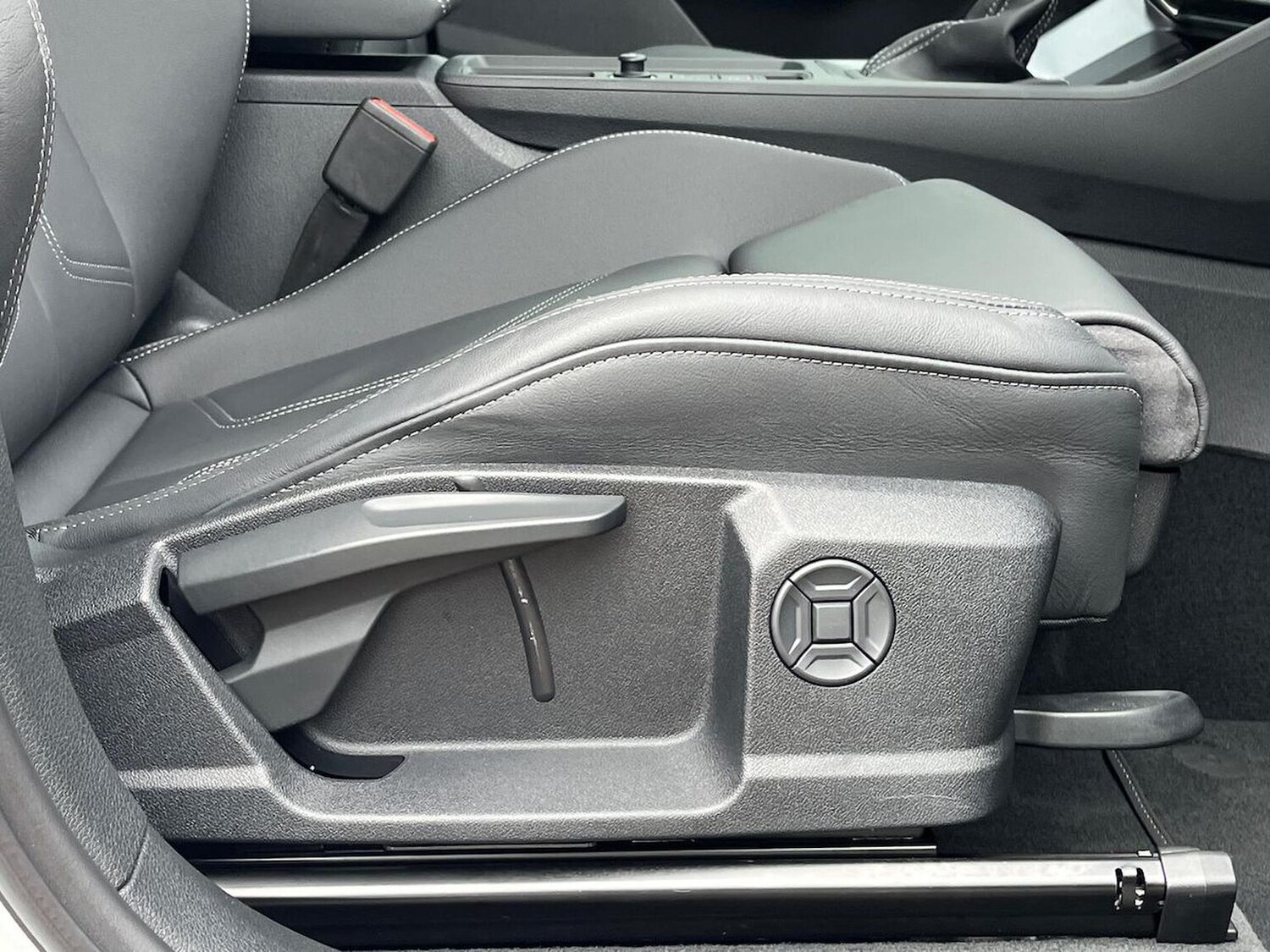 Used Audi Q3 2025 for sale - 76026150: Photo 30