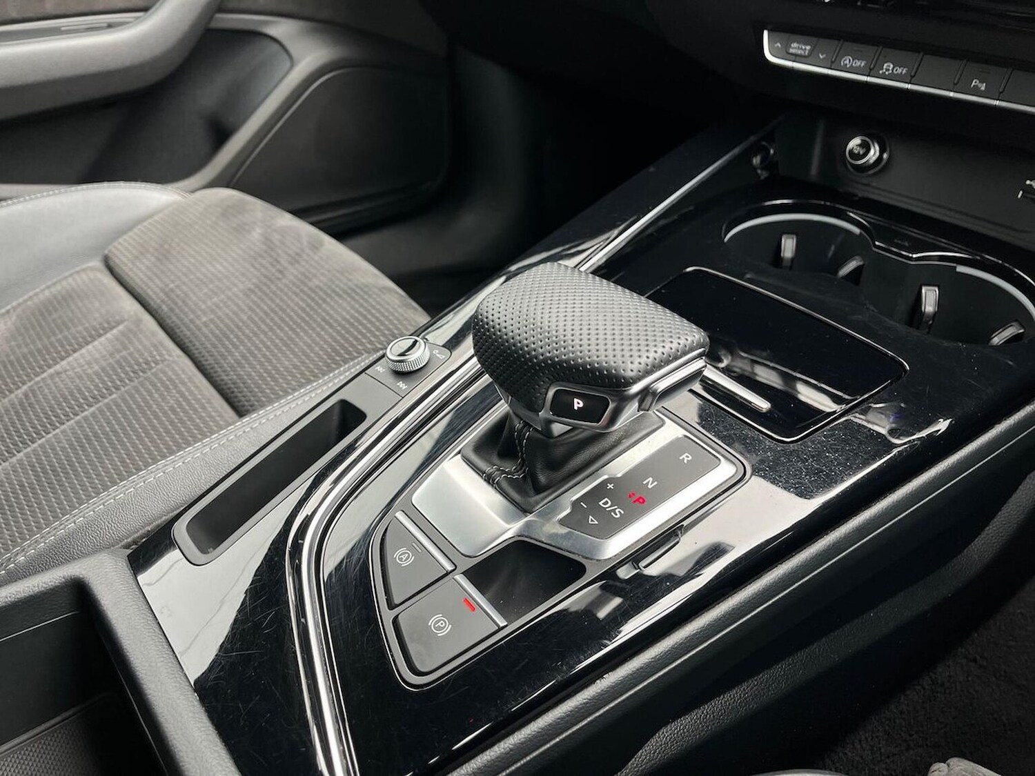 Used Audi A4 2020 for sale - 76391702: Photo 13