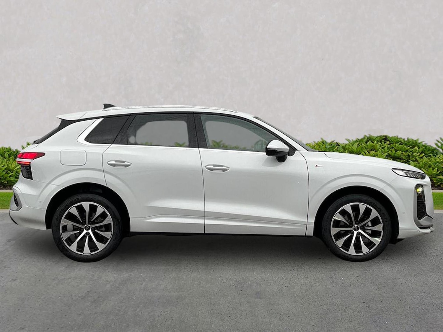 Used Audi Q3 2025 for sale - 77489053: Photo 3