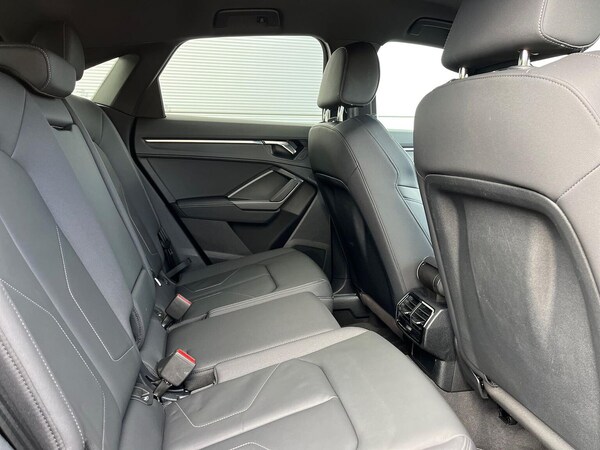 Used Audi Q3 2023 for sale - 76040686: Photo 16