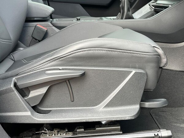 Used Audi Q3 2023 for sale - 76040686: Photo 30