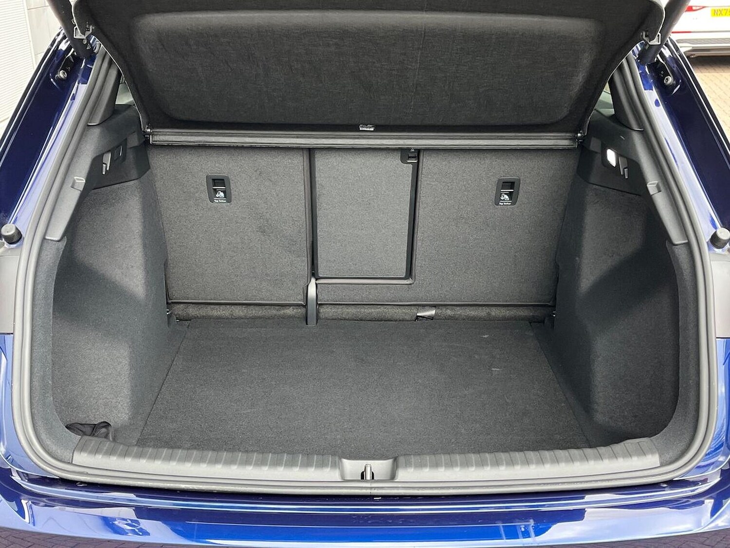 Used Audi Q4 e-tron 2025 for sale - 76477271: Photo 17