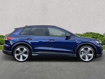 Used Audi Q4 e-tron 2025 for sale - 76477271: Photo