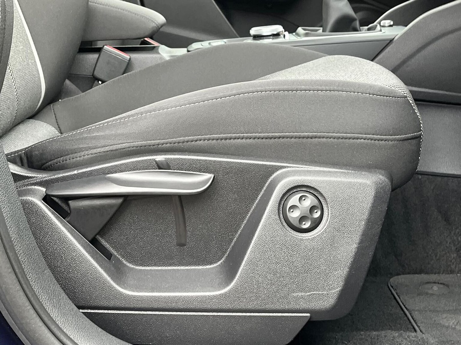 Used Audi Q2 2022 for sale - 78121860: Photo 32