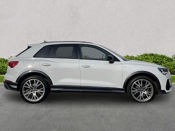 Used Audi Q3 2025 for sale - 79798996: Photo