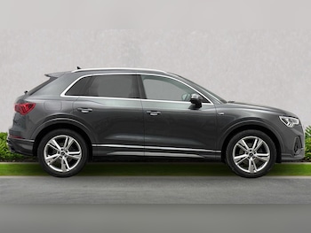 Used Audi Q3 2022 for sale - 79380185: Photo