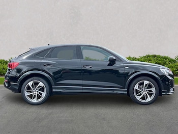 Used Audi Q3 2023 for sale - 78814248: Photo