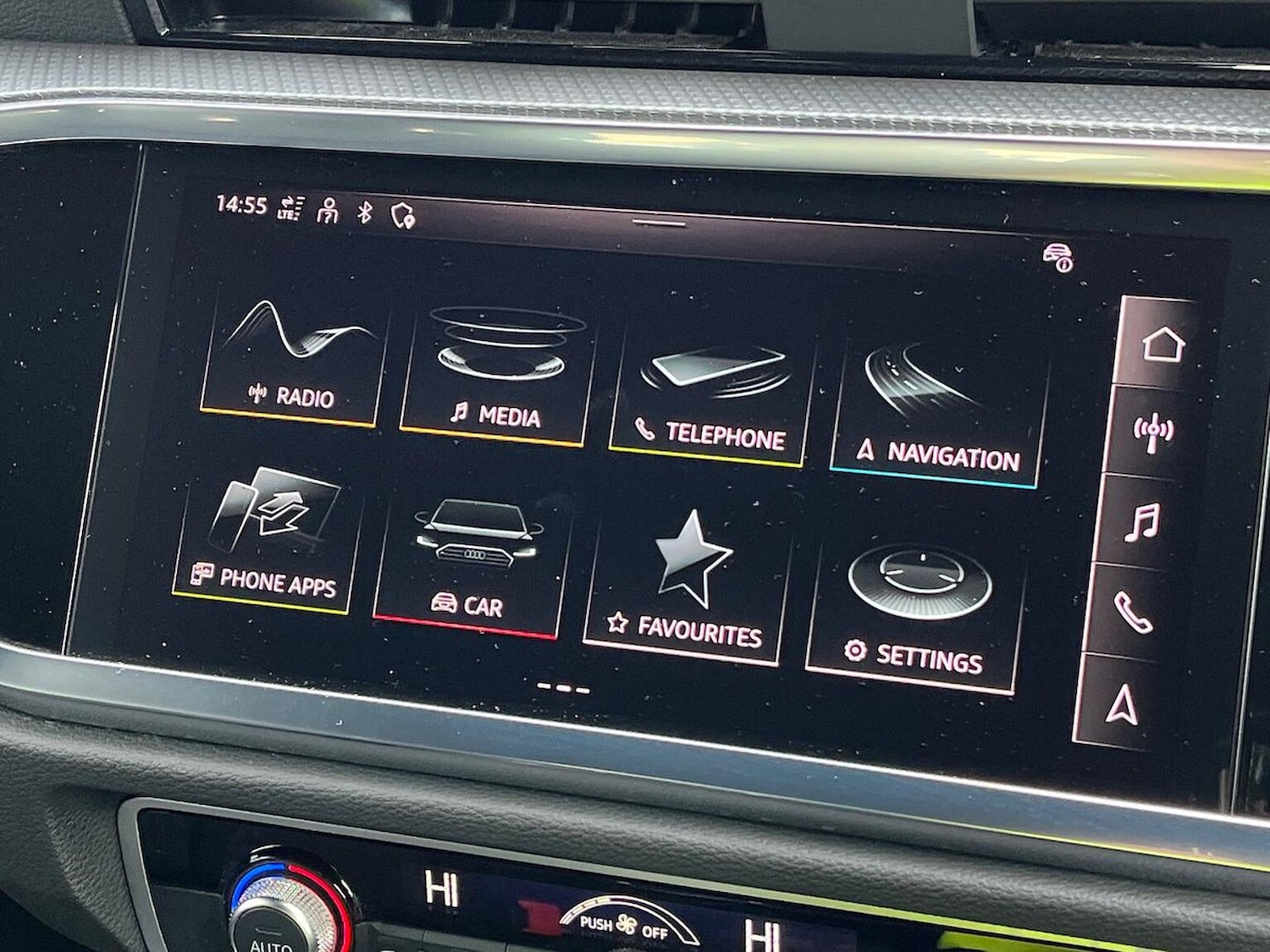 Used Audi Q3 2023 for sale - 76577251: Photo 11