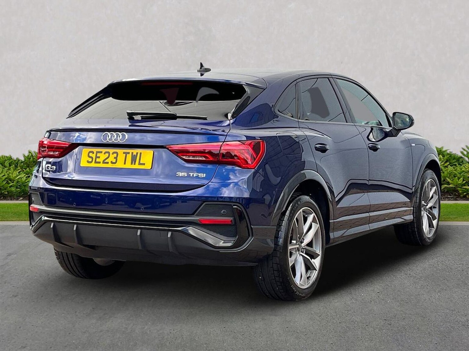 Used Audi Q3 2023 for sale - 76577251: Photo 18