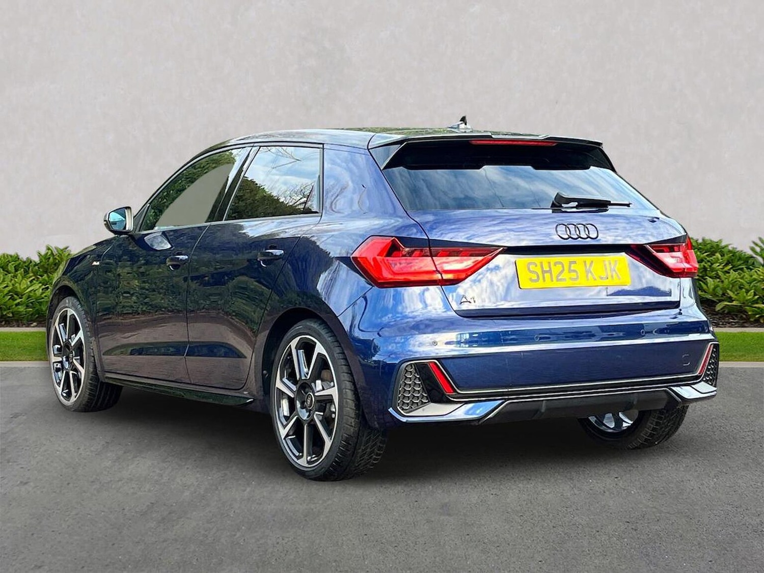 Used Audi A1 2025 for sale - 77489165: Photo 2