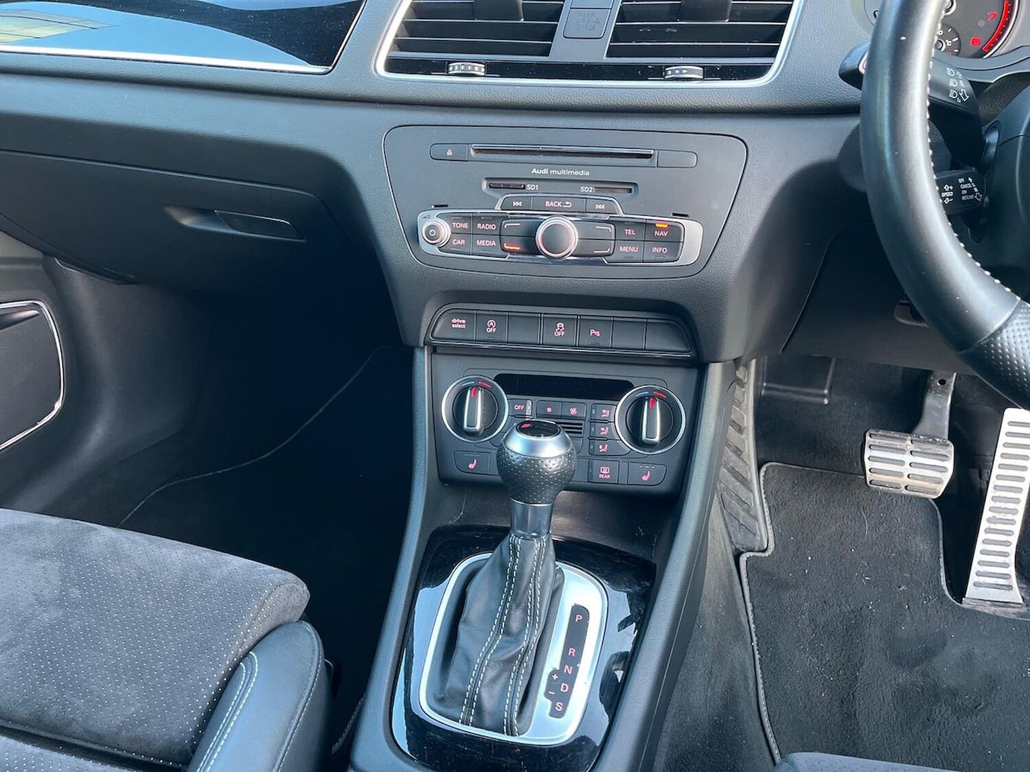 Used Audi Q3 2018 for sale - 78193809: Photo 15