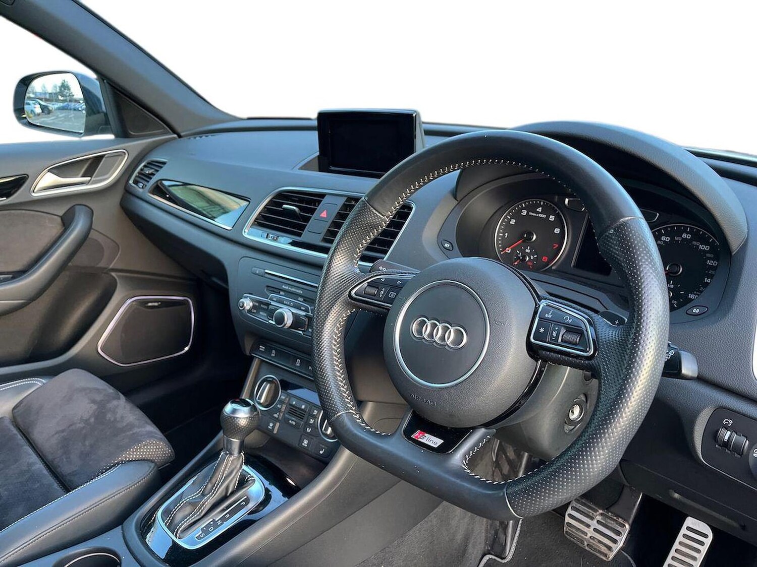 Used Audi Q3 2018 for sale - 78193809: Photo 17