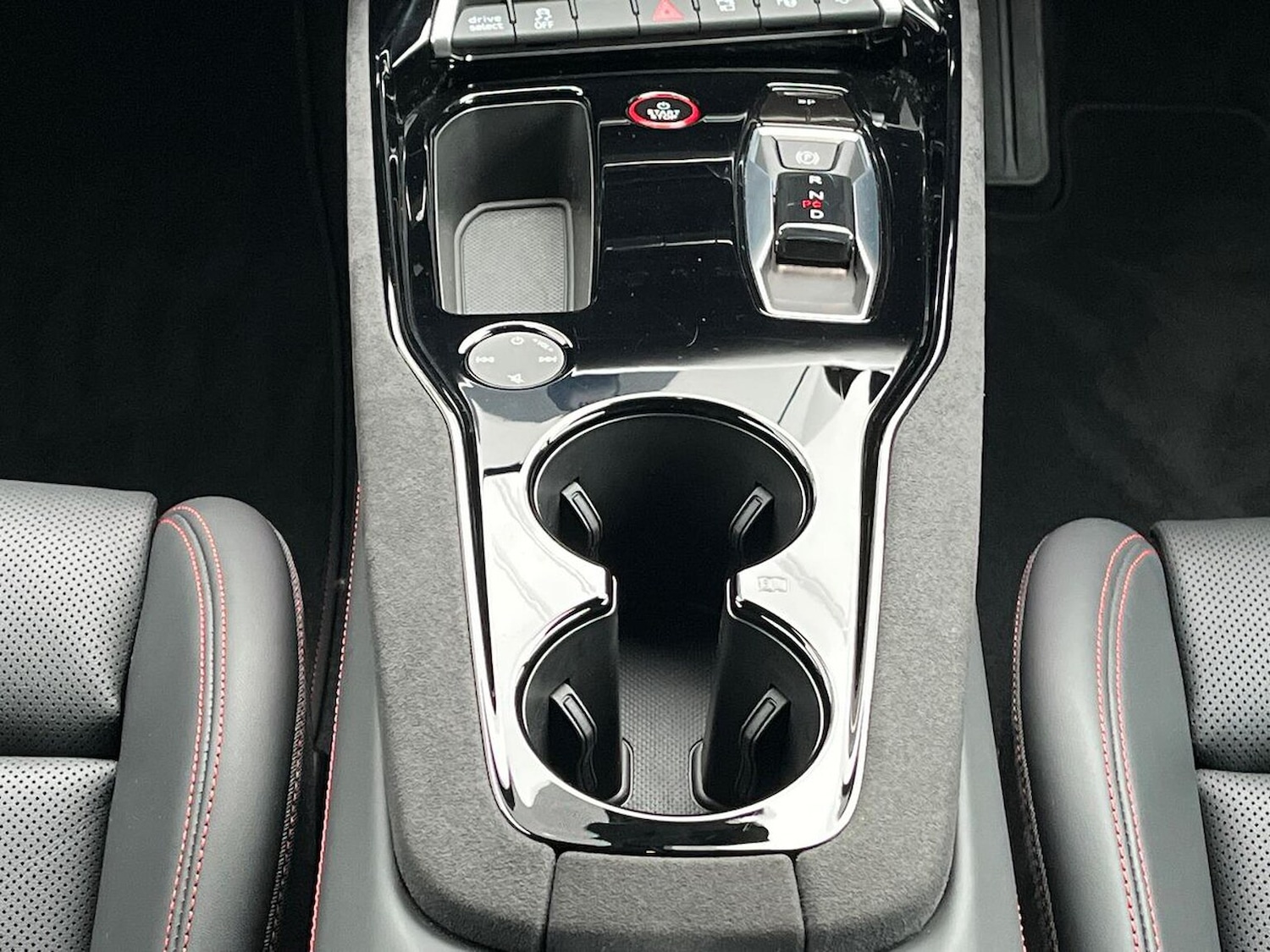 Used Audi RS e-tron GT 2023 for sale - 77688000: Photo 22