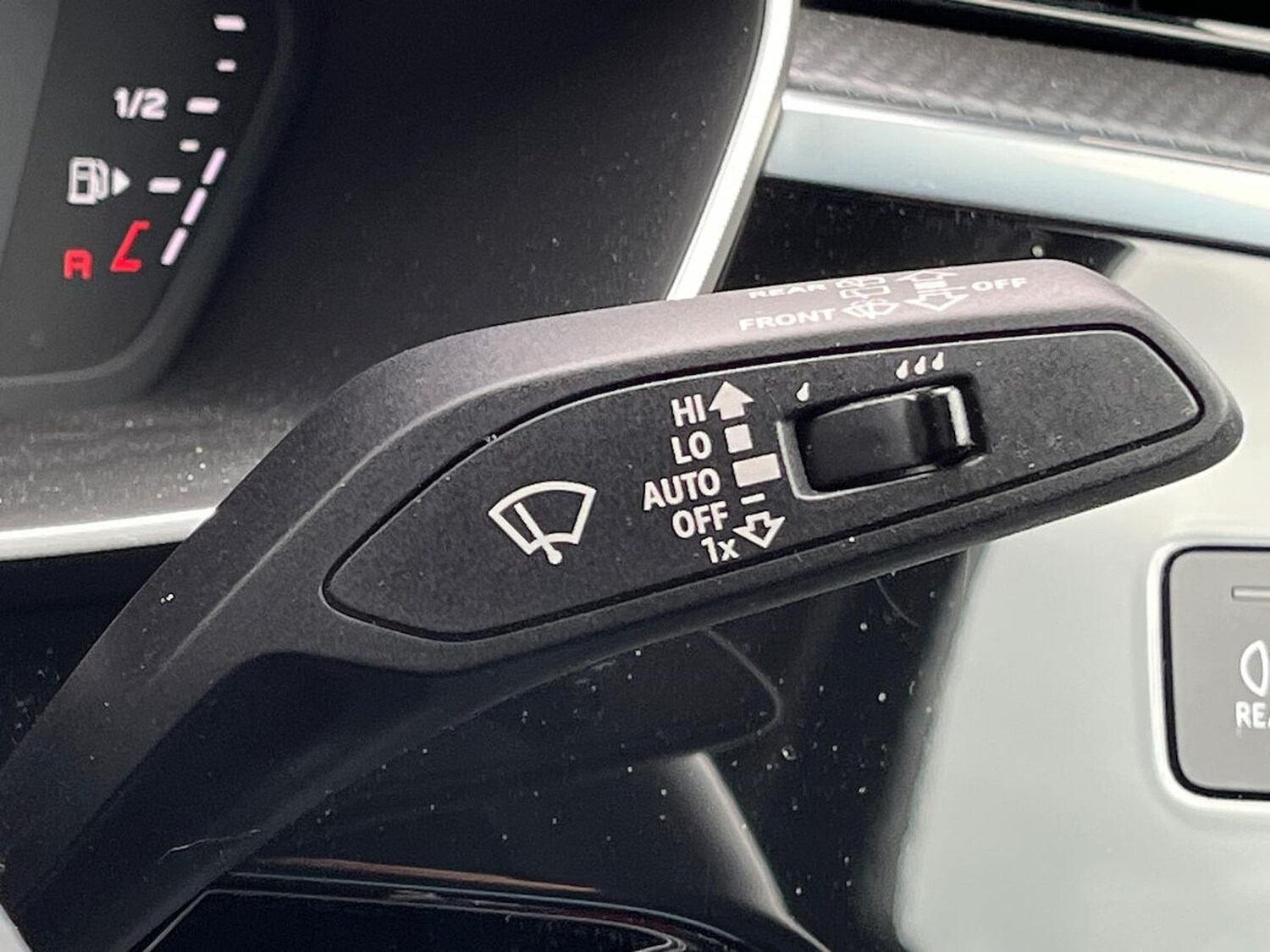 Vehicle 29