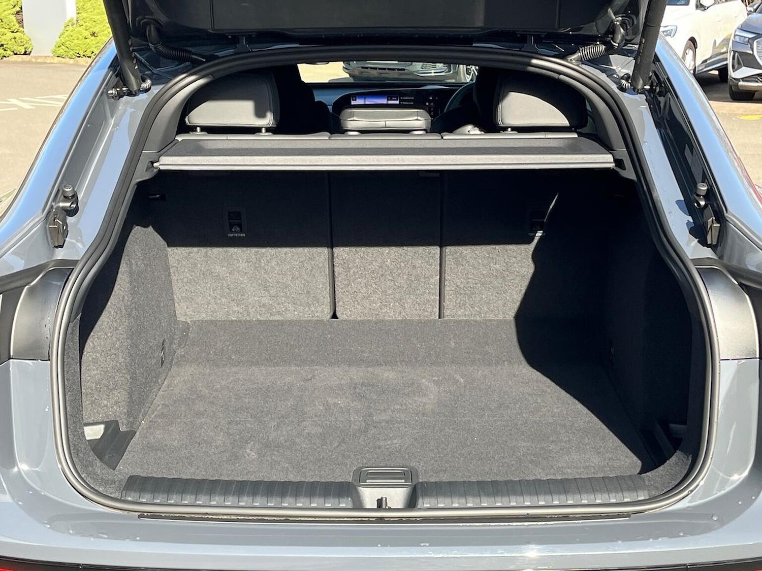 Used Audi Q6 e-tron 2025 for sale - 77963807: Photo 17