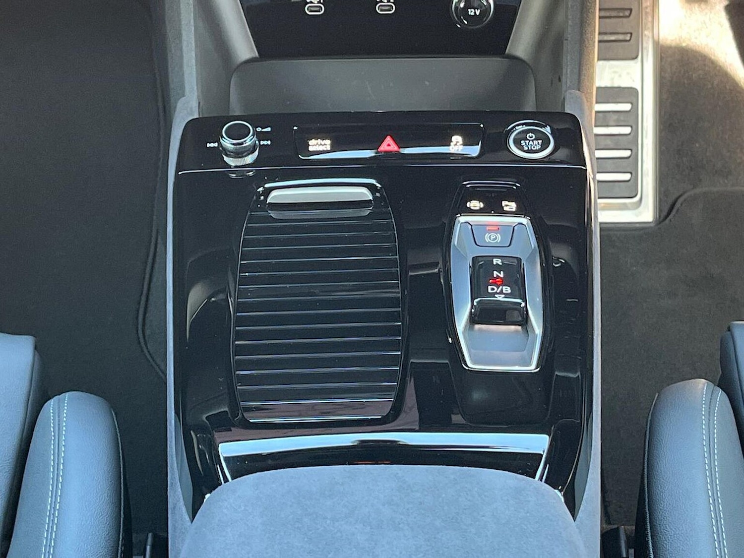 Used Audi Q6 e-tron 2025 for sale - 77963807: Photo 22