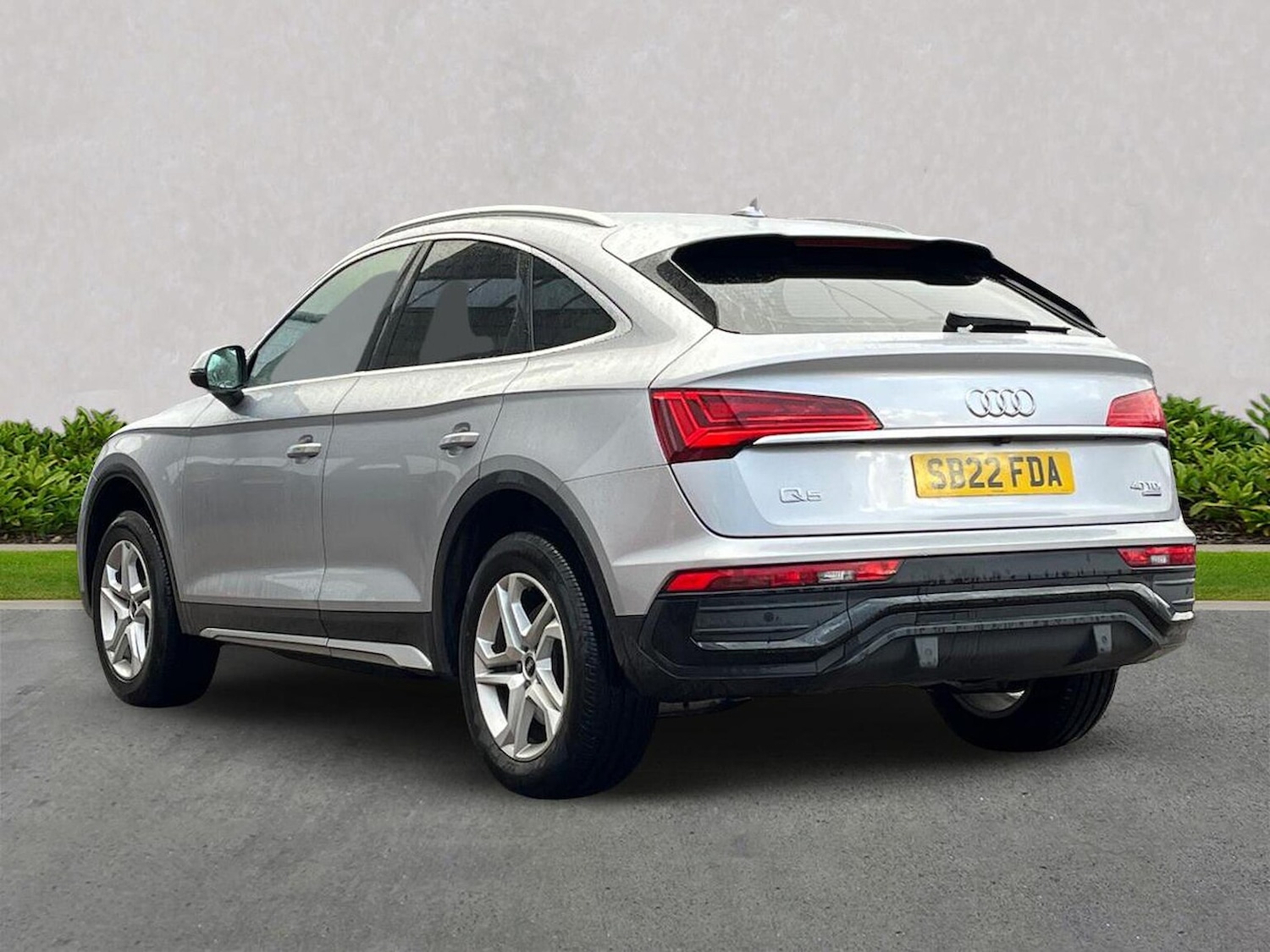 Used Audi Q5 2022 for sale - 76699397: Photo 2