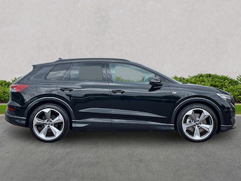 Used Audi Q4 e-tron 2026 for sale - 79380208: Photo