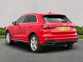Used Audi Q3 2025 for sale - 77489107: Photo
