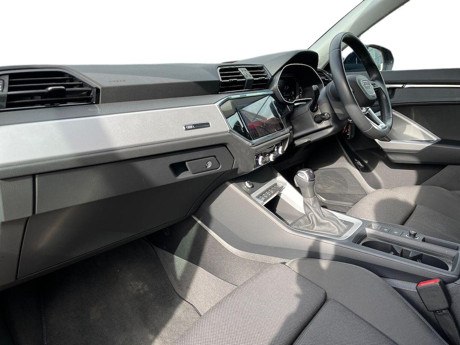 Used Audi Q3 2023 for sale - 78193686: Photo 9