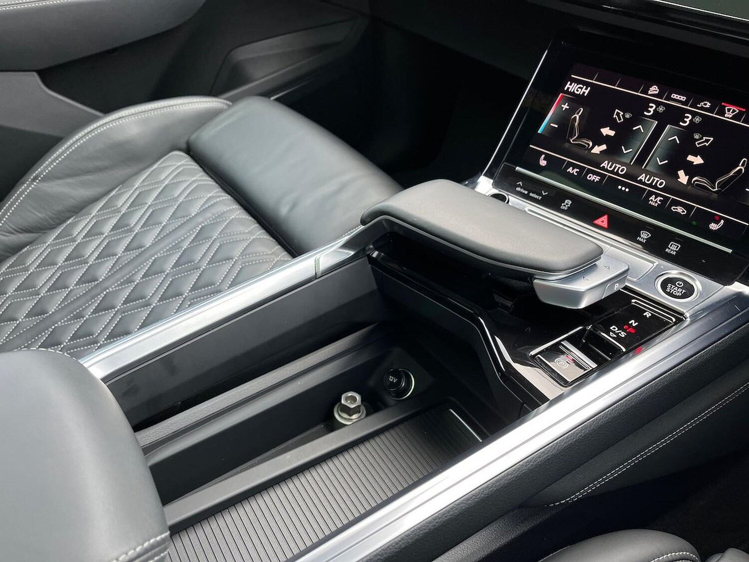 Used Audi e-tron 2022 for sale - 77676318: Photo 13