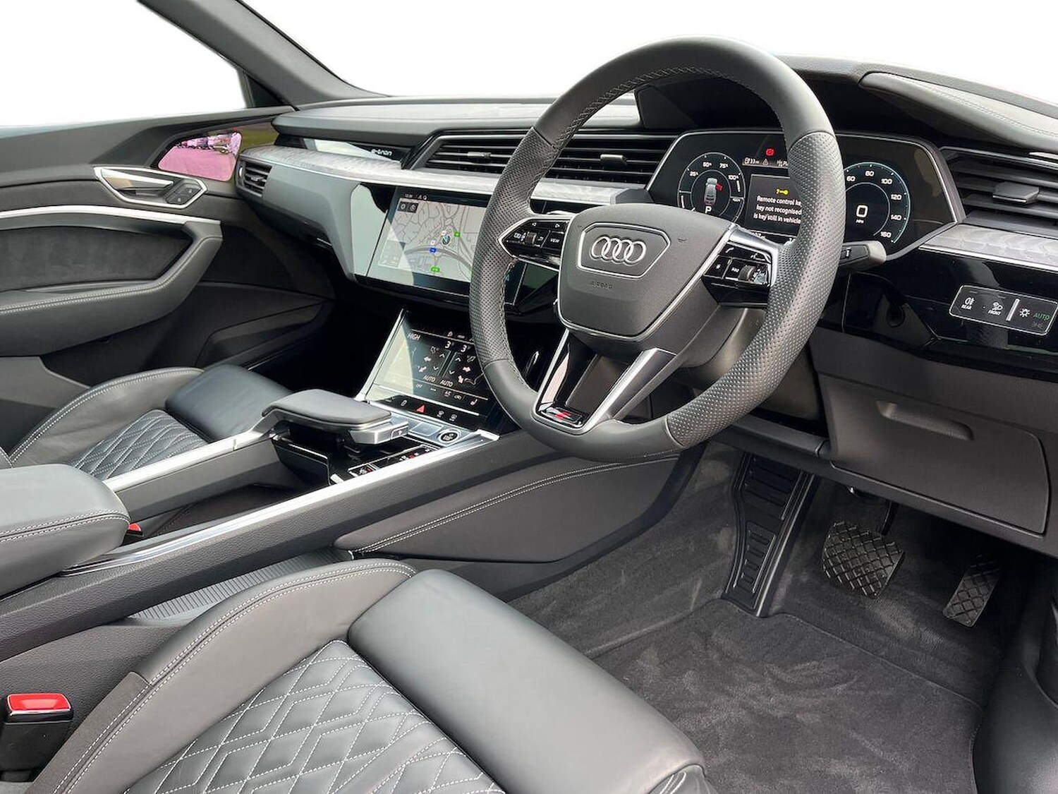Used Audi e-tron 2022 for sale - 77676318: Photo 15