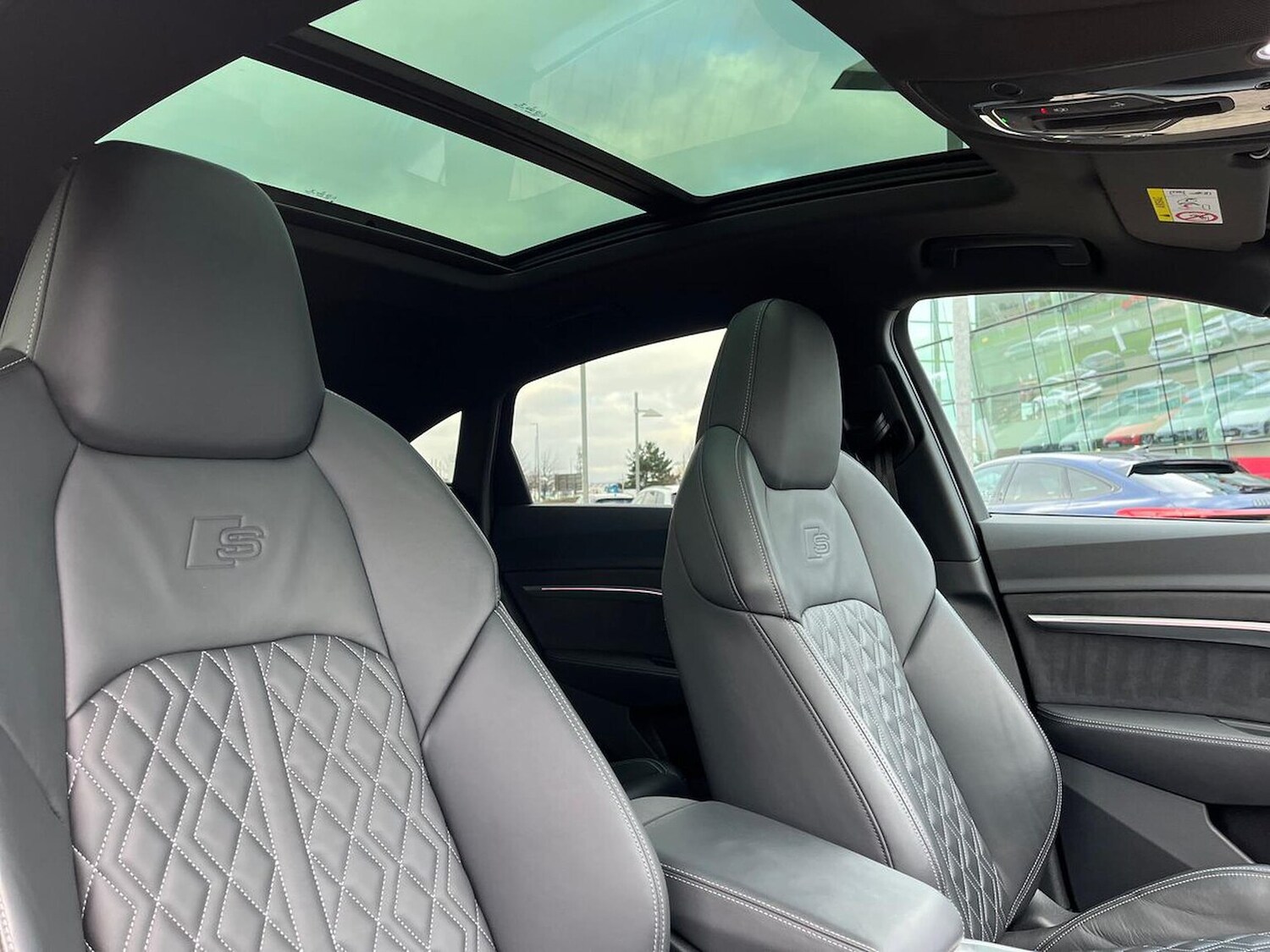 Used Audi e-tron 2022 for sale - 77676318: Photo 25