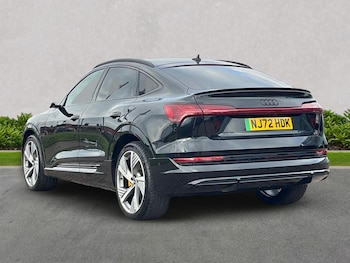 Used Audi e-tron 2022 for sale - 77676318: Photo