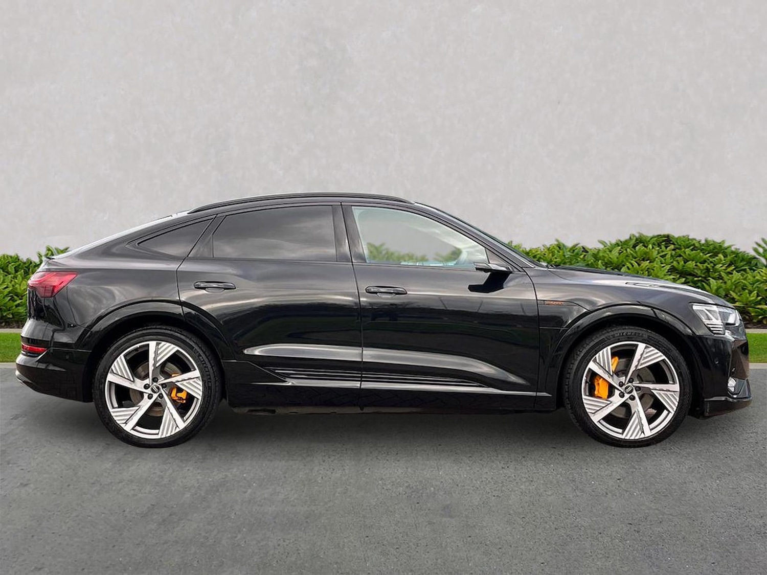 Used Audi e-tron 2022 for sale - 77676318: Photo 3