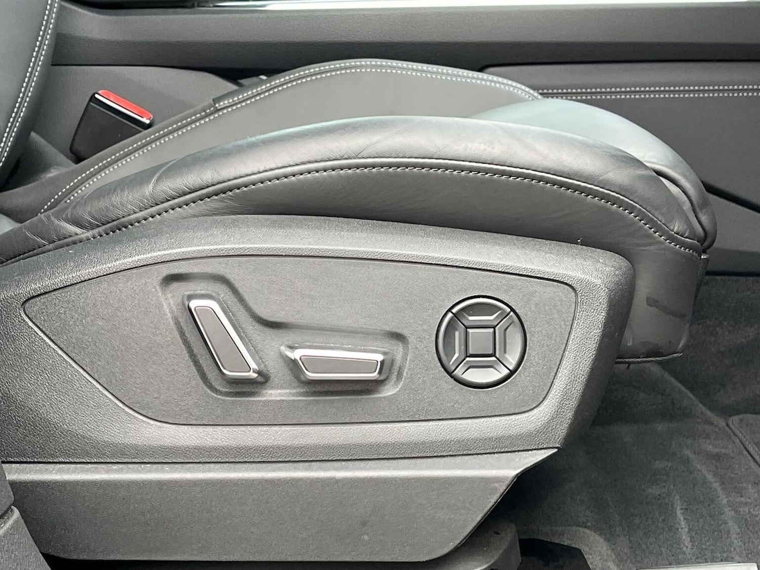 Used Audi e-tron 2022 for sale - 77676318: Photo 30