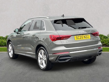 Used Audi Q3 2025 for sale - 76193141: Photo 2