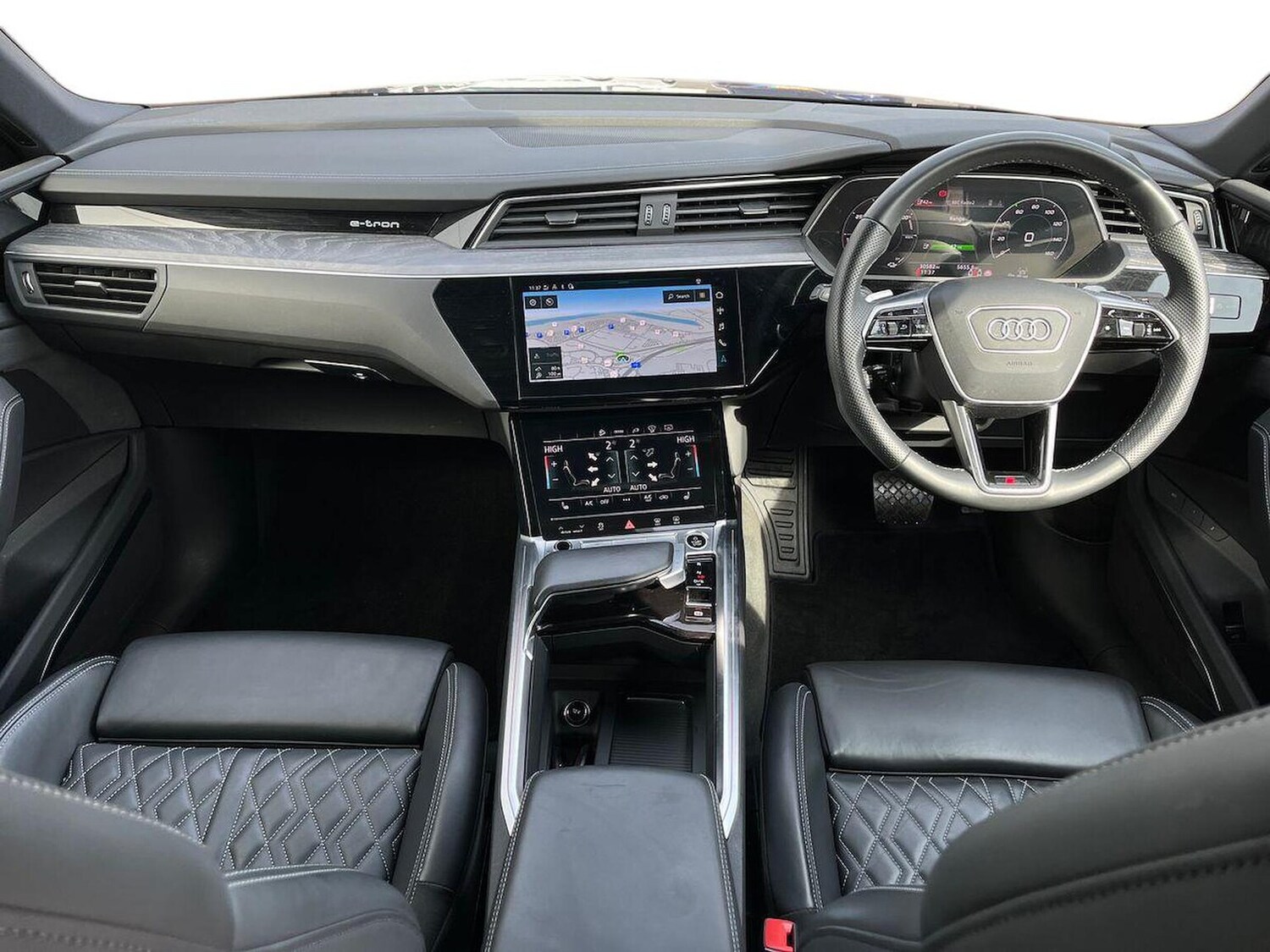 Used Audi e-tron 2022 for sale - 78106371: Photo 10