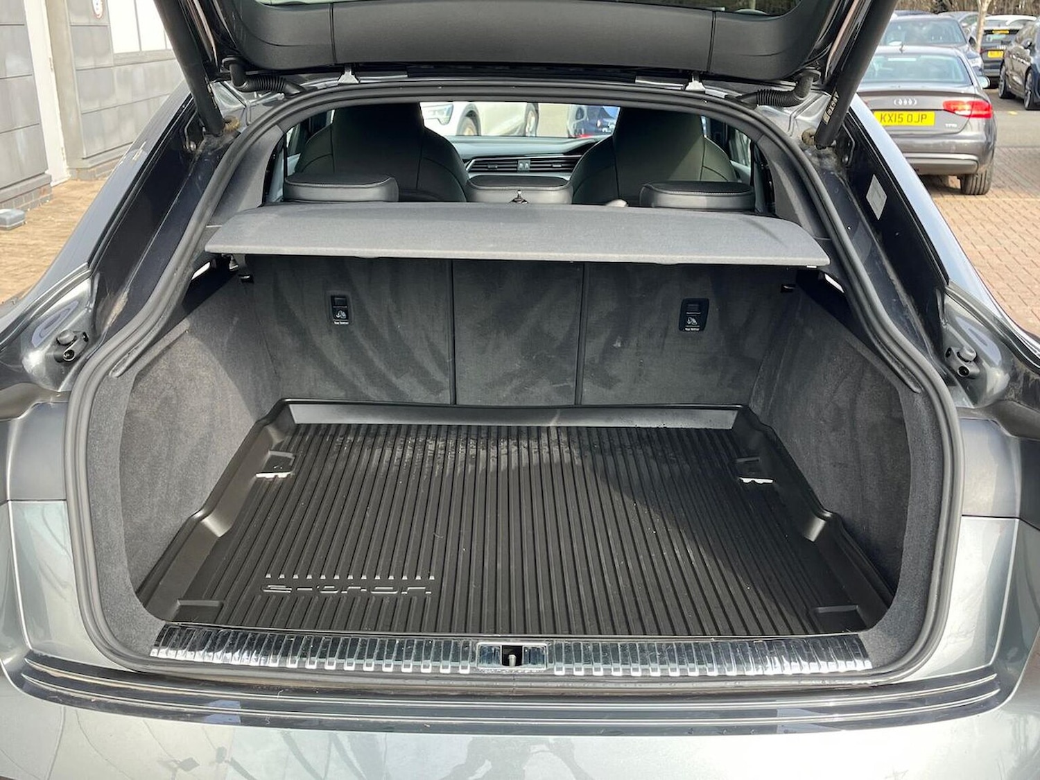 Used Audi e-tron 2022 for sale - 78106371: Photo 19