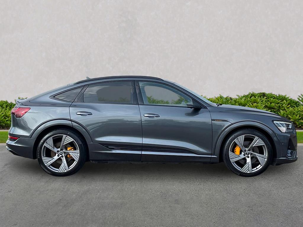 Used Audi e-tron 2022 for sale - 78106371: Photo 5