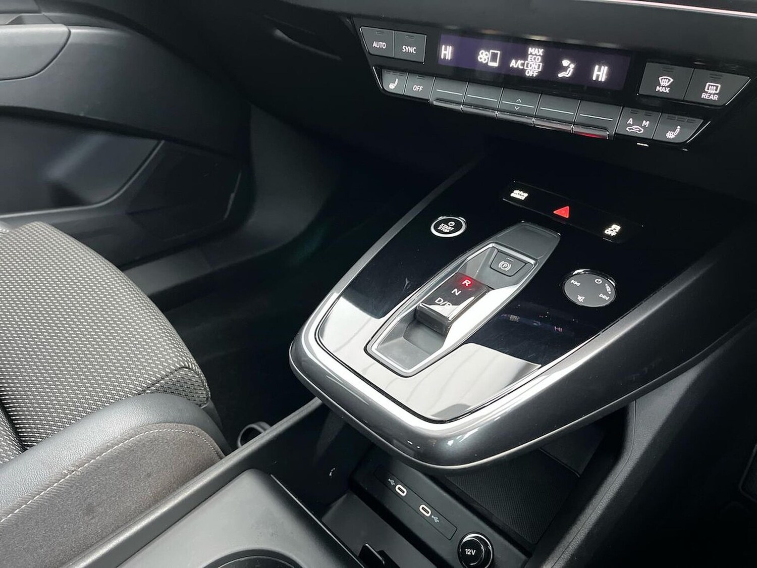 Used Audi Q4 e-tron 2021 for sale - 76541809: Photo 13