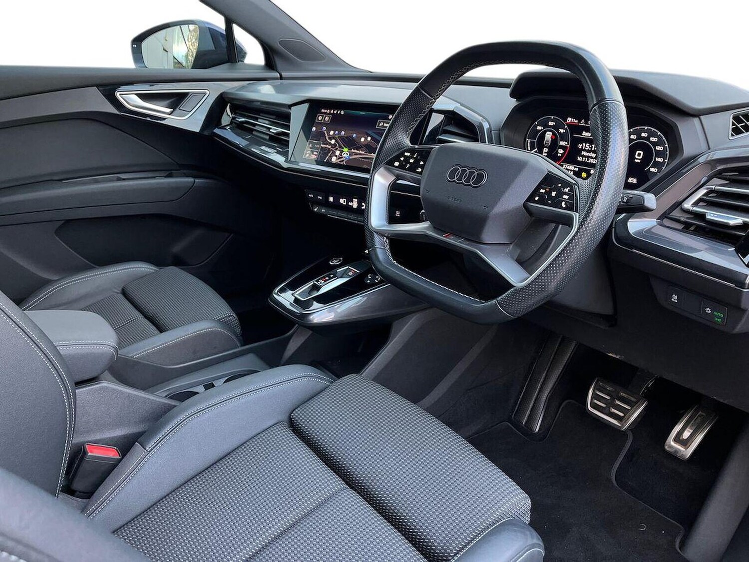 Used Audi Q4 e-tron 2021 for sale - 76541809: Photo 15