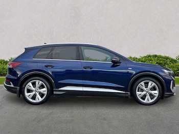Used Audi Q4 e-tron 2021 for sale - 76541809: Photo