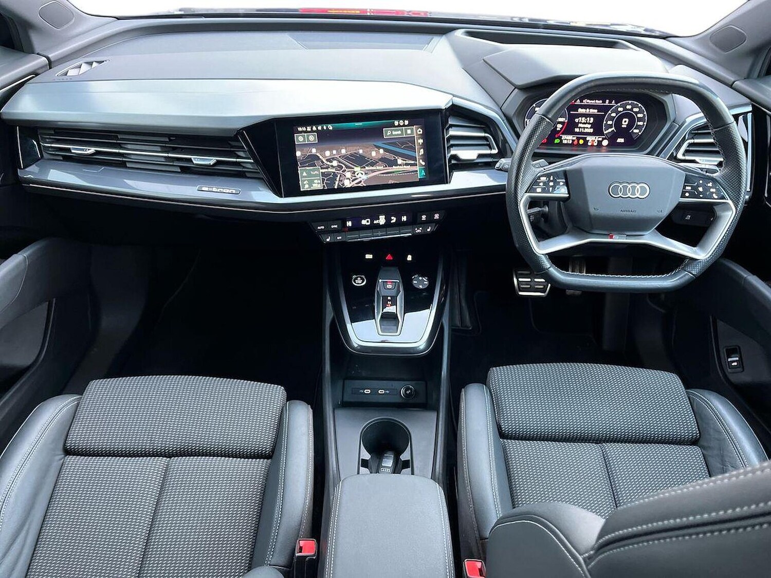 Used Audi Q4 e-tron 2021 for sale - 76541809: Photo 8