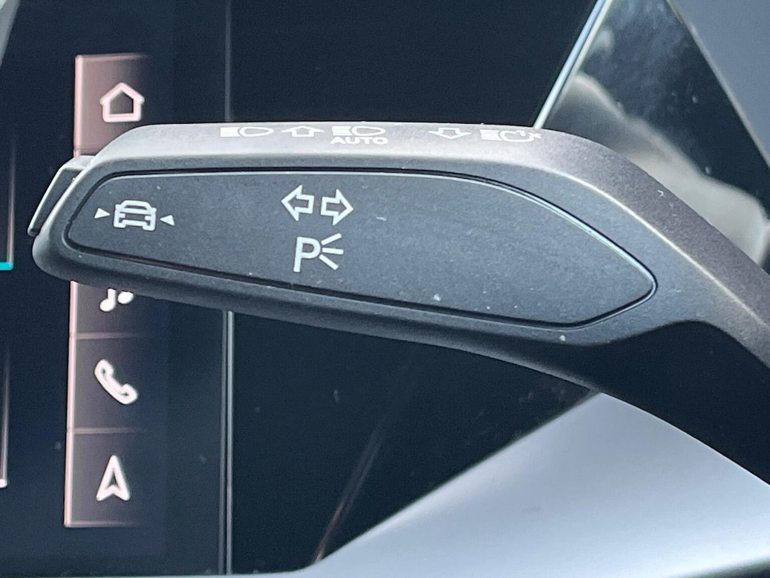 Vehicle 28
