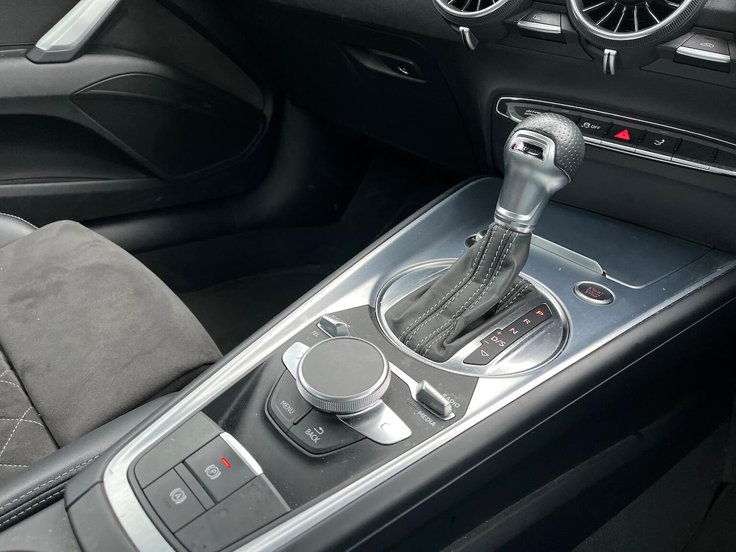 Used Audi TT 2019 for sale - 76853937: Photo 13