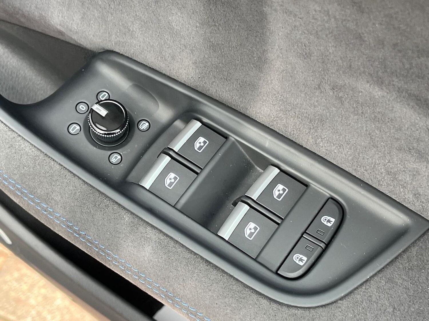 Used Audi RS Q8 2025 for sale - 76919009: Photo 21