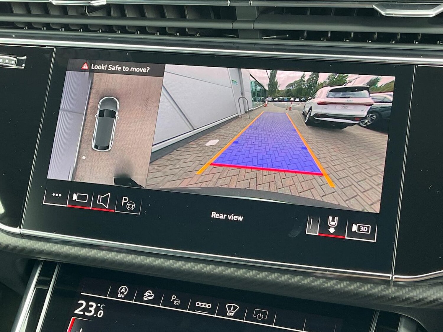 Used Audi RS Q8 2025 for sale - 76919009: Photo 23