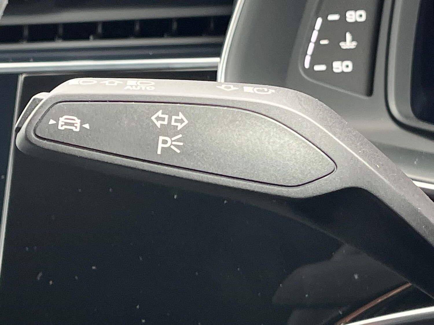 Used Audi RS Q8 2025 for sale - 76919009: Photo 28