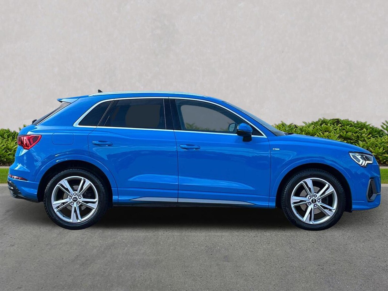 Used Audi Q3 2022 for sale - 76357881: Photo 3
