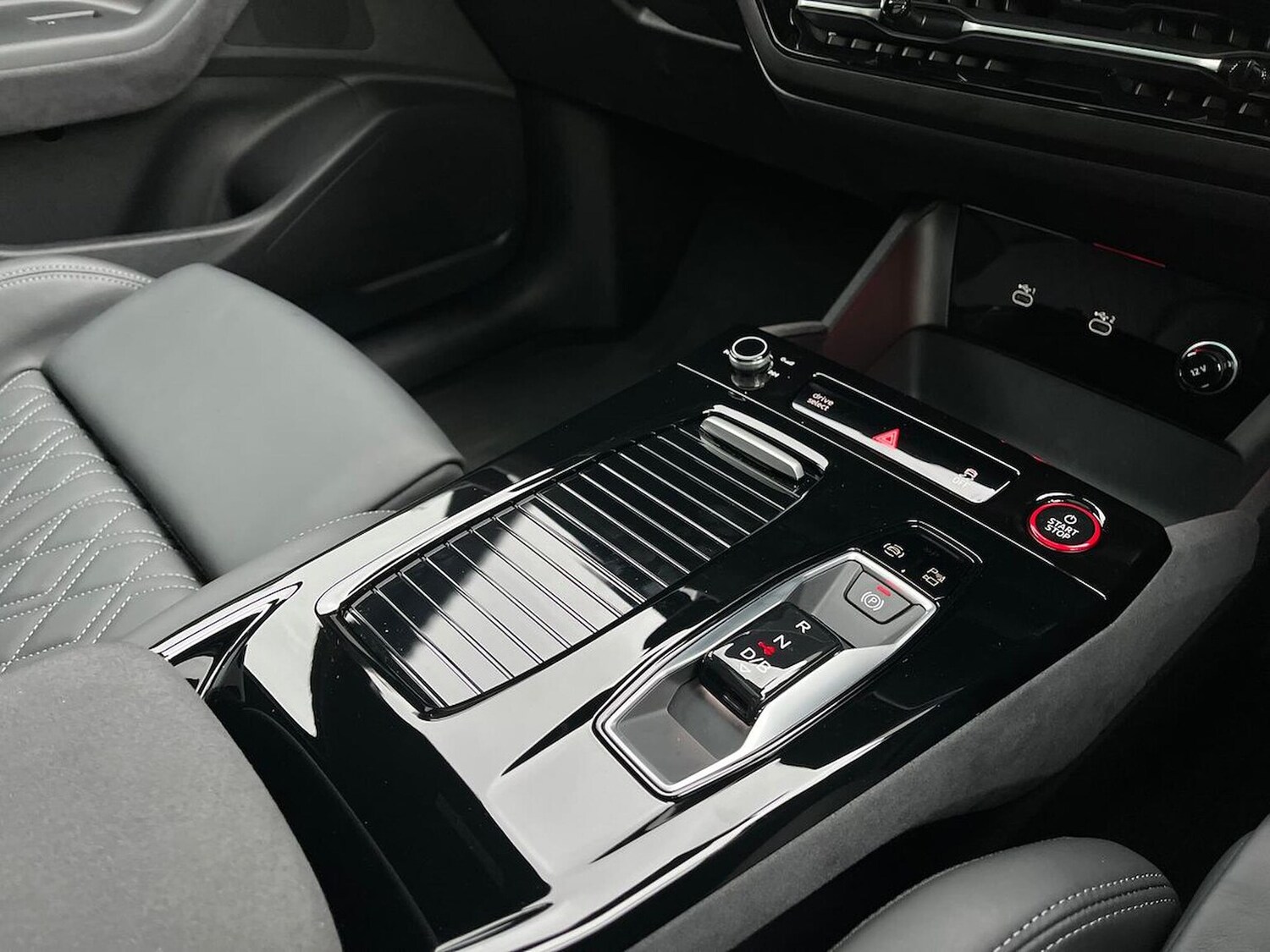 Used Audi Q6 e-tron 2025 for sale - 77489093: Photo 13