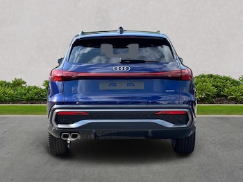 Used Audi Q5 2025 for sale - 76799343: Photo