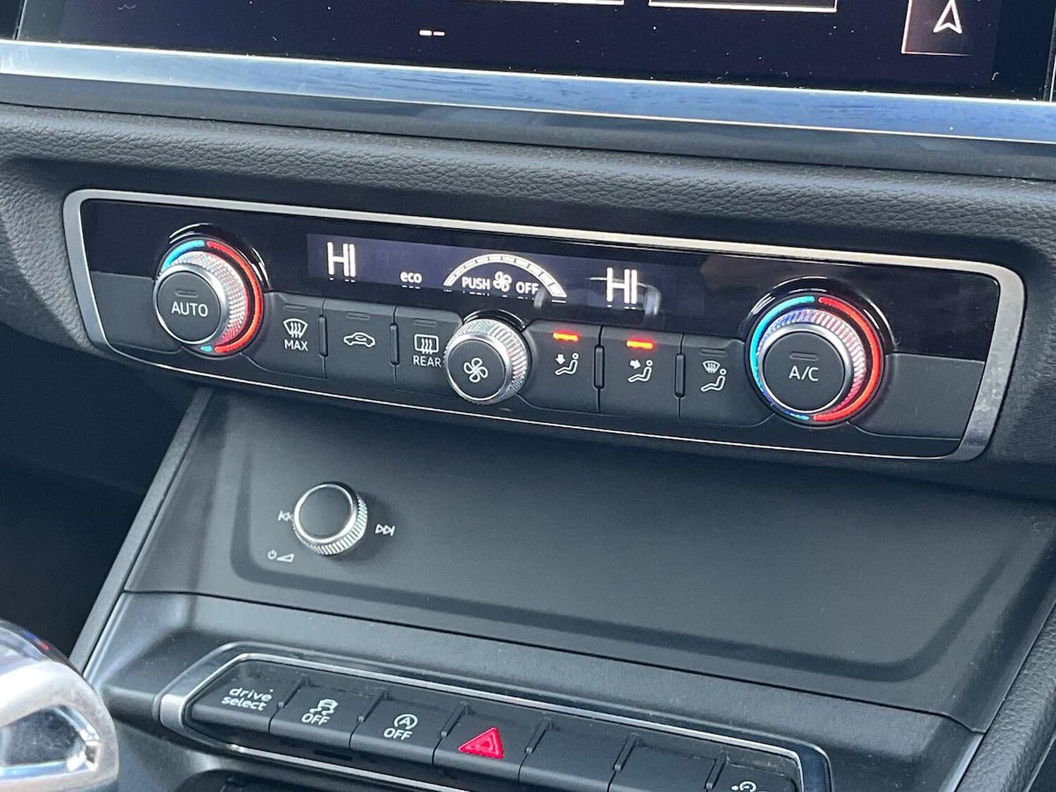 Used Audi Q3 2020 for sale - 78193779: Photo 14